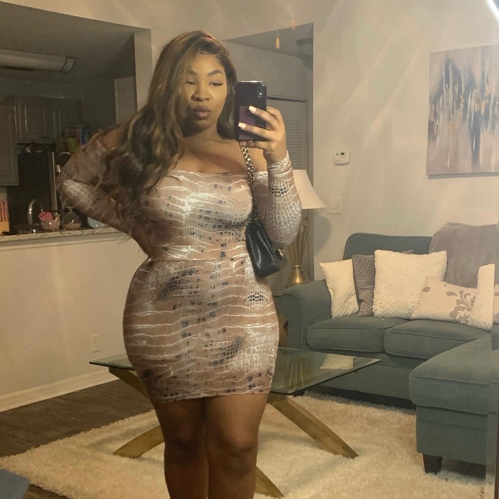 Snake print skirt set